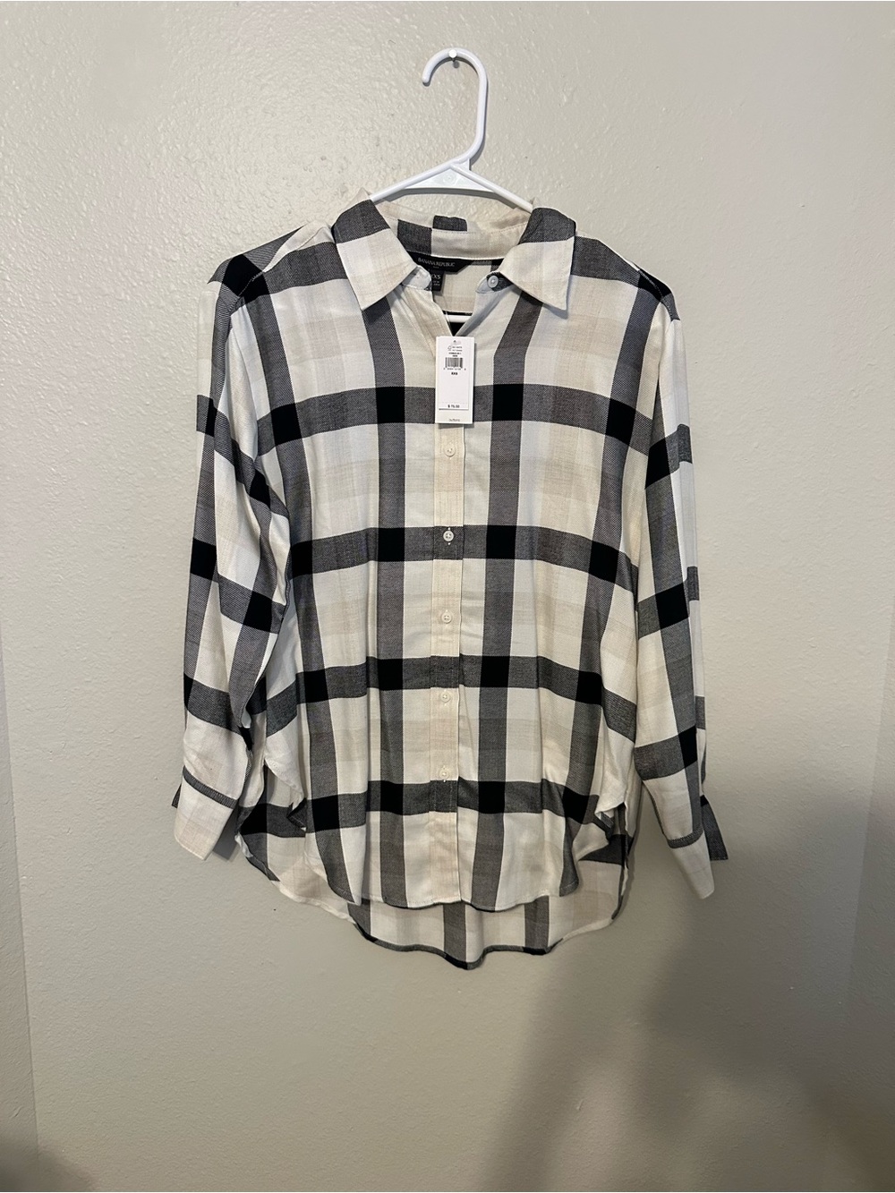 Banana Republic Black & White Plaid Button-Down Shirt
